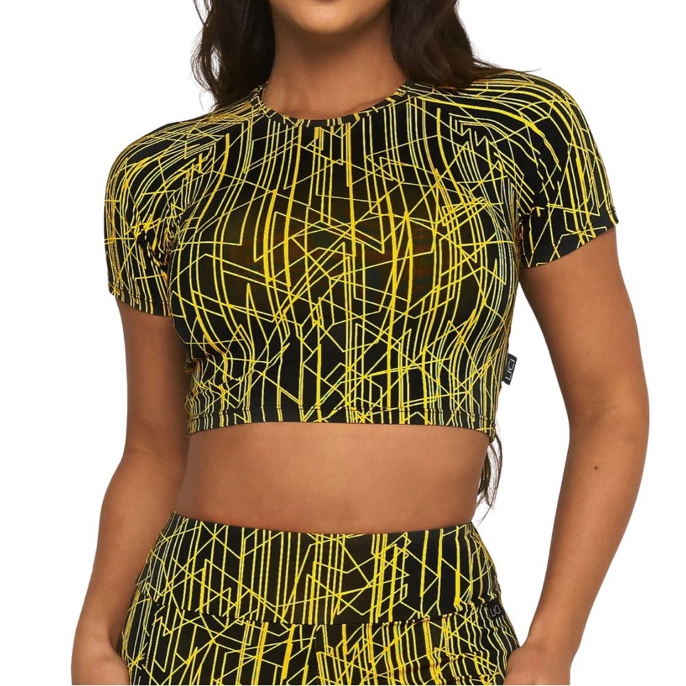 LiCi Fit PULSE Crop T-Shirt Top ⚡️ NEW WITH TAGS SMALL S Black Yellow T Shirt